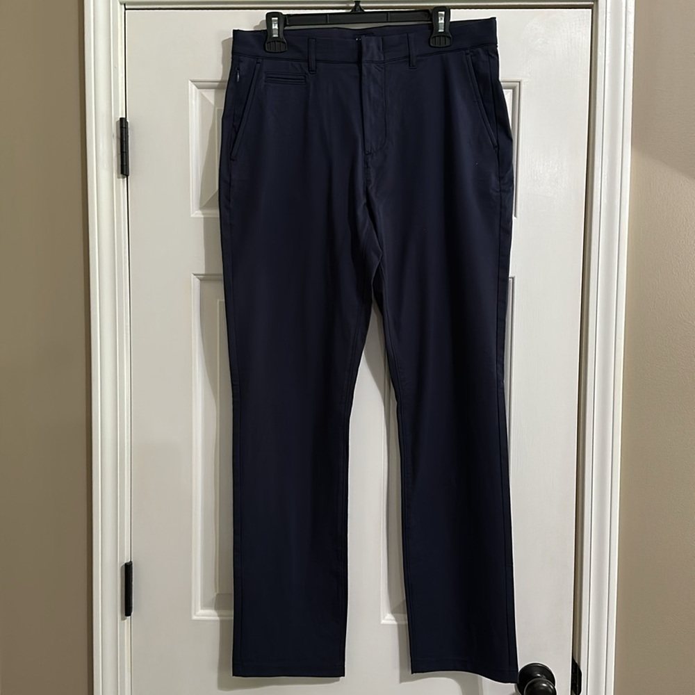 J.Crew Men’s Straight Fit 770 Tech Pant in Navy (32x32) - Picture 4 of 10